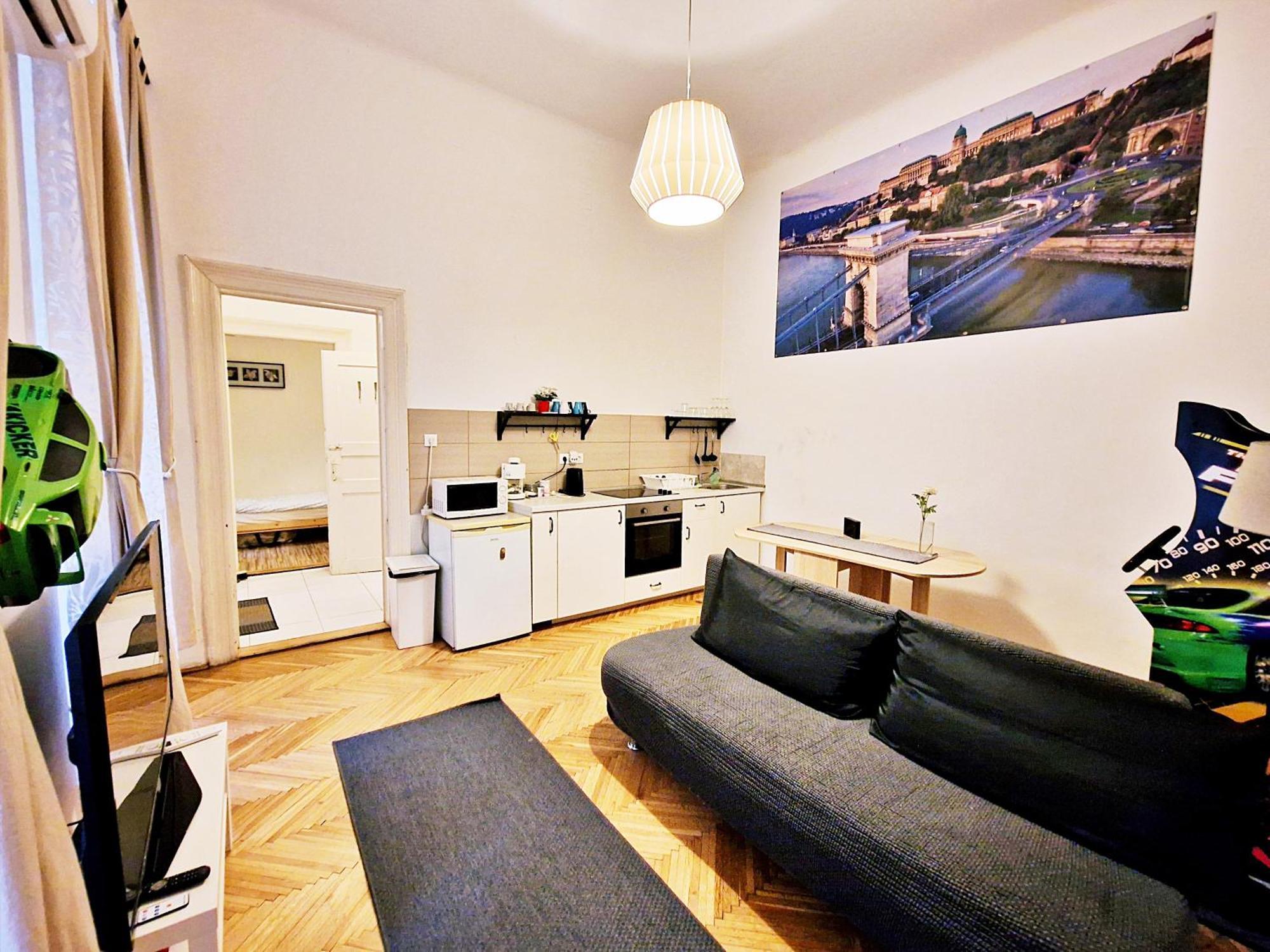 Free Parking Sega Rally Apartment Budapest Exterior foto